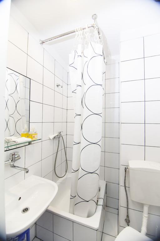 Hostel Akacja Goscinne *